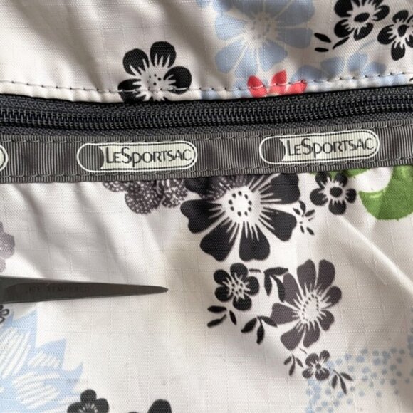 LeSportsac White Floral Shoulder Bag - Medium - Picture 5 of 8